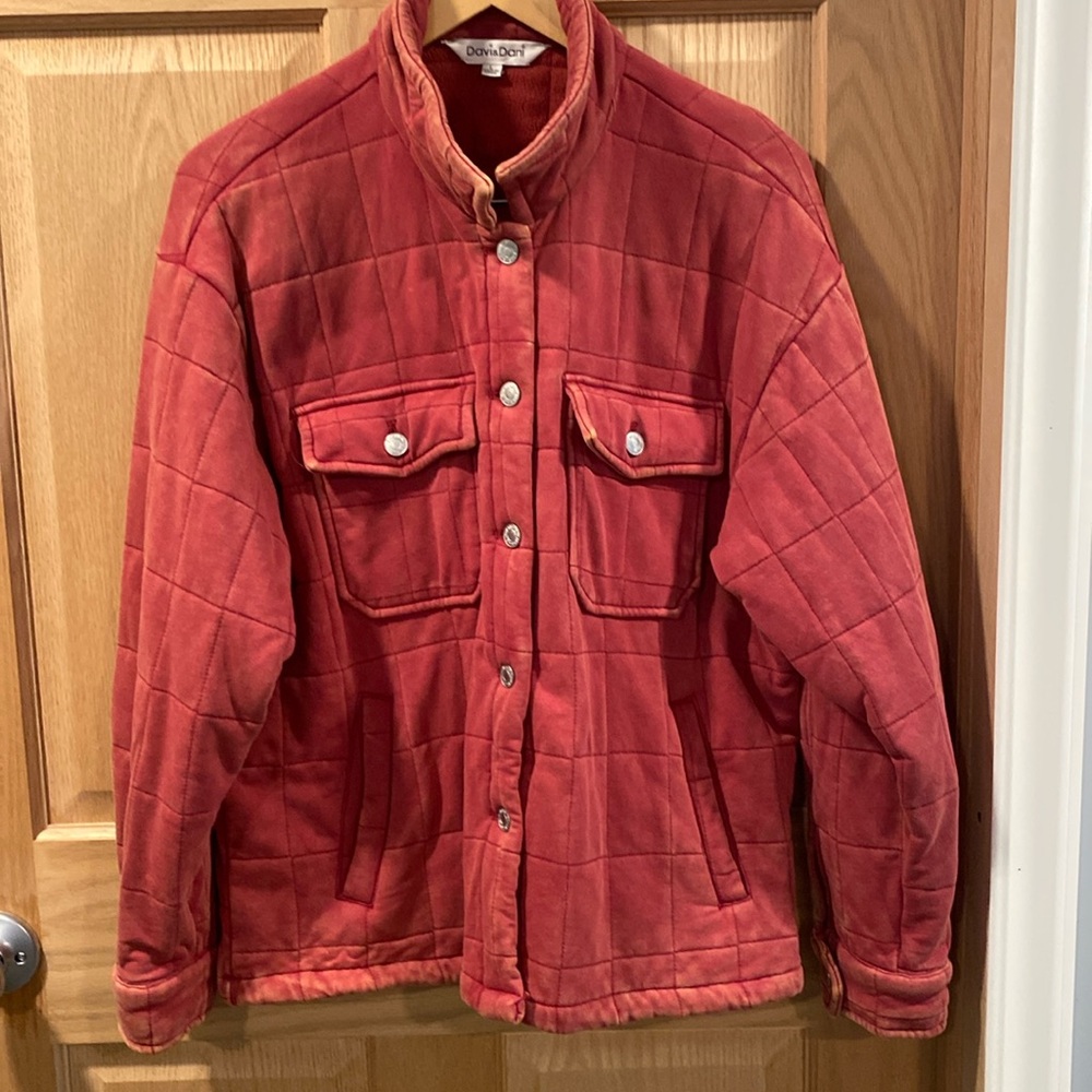 Davi and Dani quilted jacket size Lg